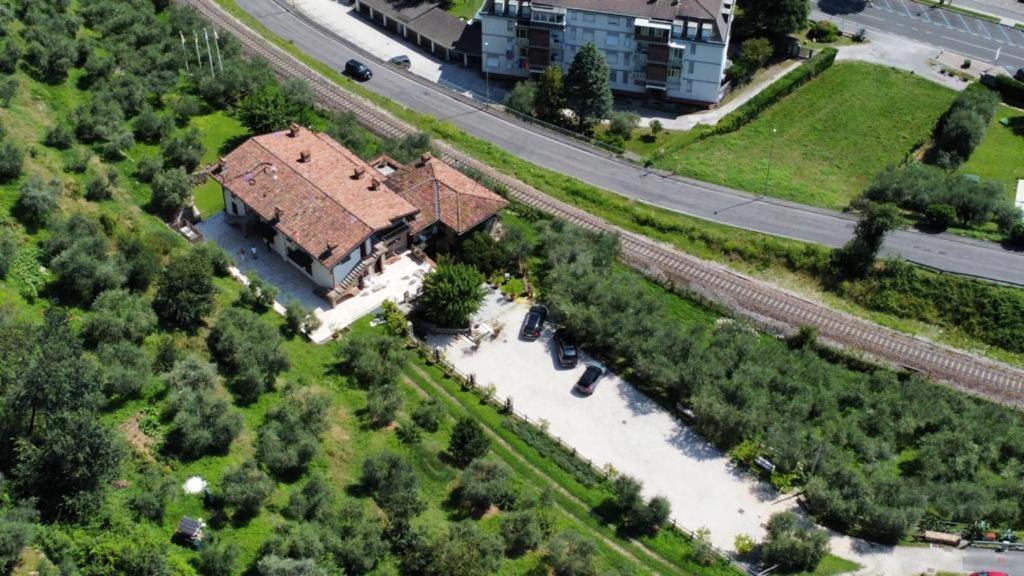 Agriturismo Cascina Carai Marone Kültér fotó