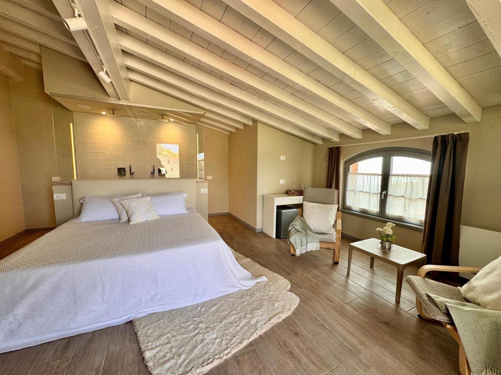 Agriturismo Cascina Carai Marone Kültér fotó