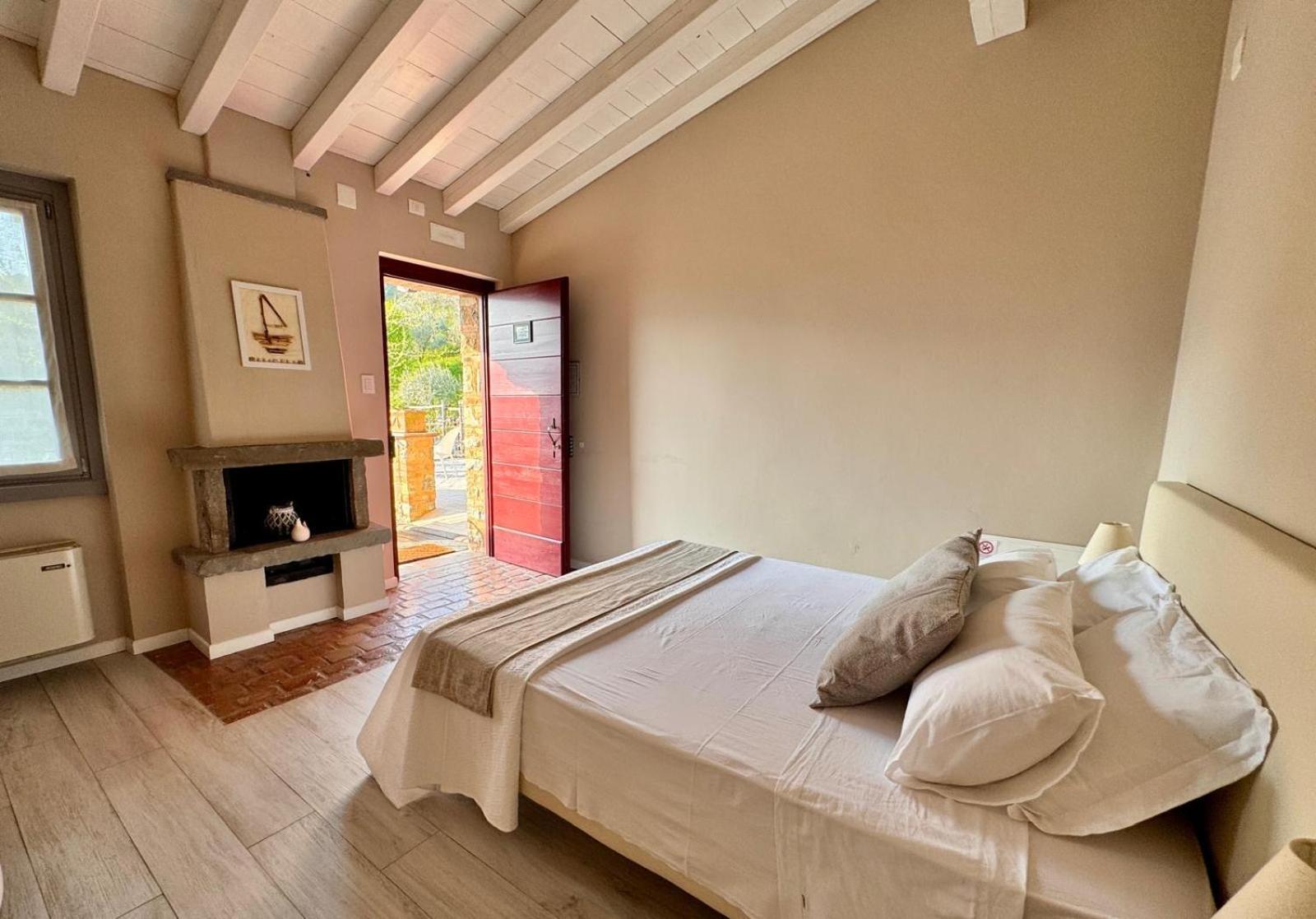 Agriturismo Cascina Carai Marone Kültér fotó
