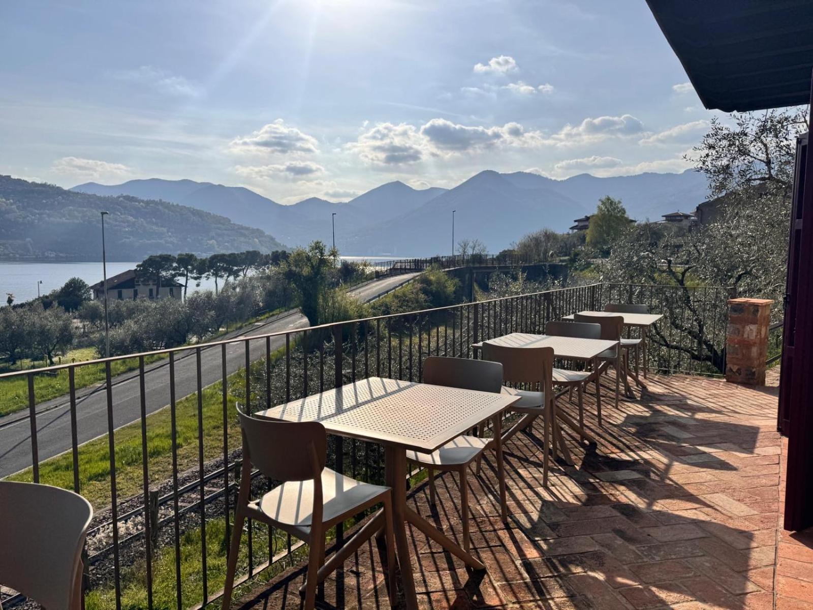 Agriturismo Cascina Carai Marone Kültér fotó